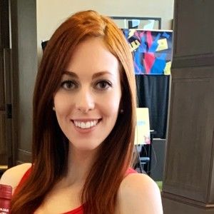 Meet your Posher, Elizabeth